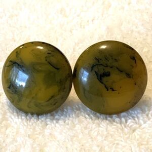 Vintage Green Marbled Bakelite 1" Button Earrings Round Dome Screw Back 1940s